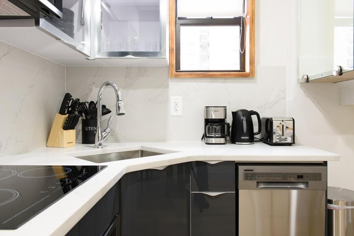 Apartment 75-5a Luxury 3br Duplex W&d In Unit Elevator New York