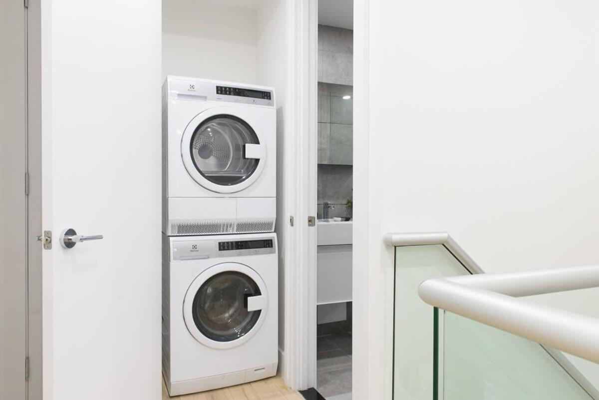 75-5a Luxury 3br Duplex W&d In Unit Elevator New York